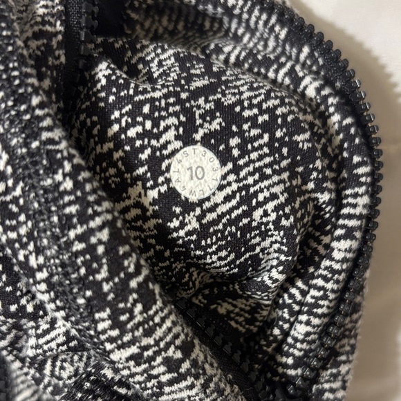 Lululemon Define Jacket Black and White Splatter Speckled 10 - Picture 7 of 12